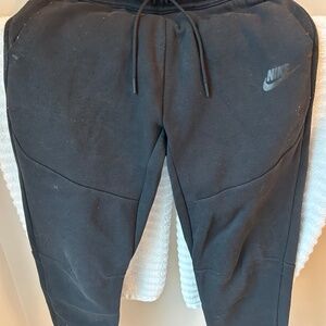 Boys Nike Tech Black Sweatpants